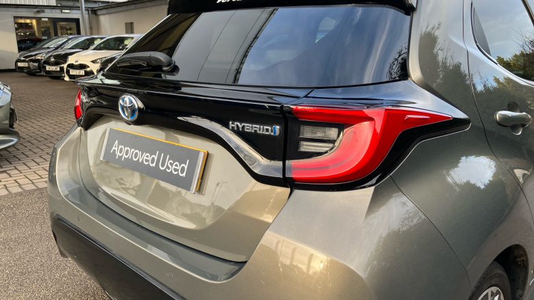 Toyota Yaris 1.5 Hybrid Excel 5dr CVT Hybrid Hatchback